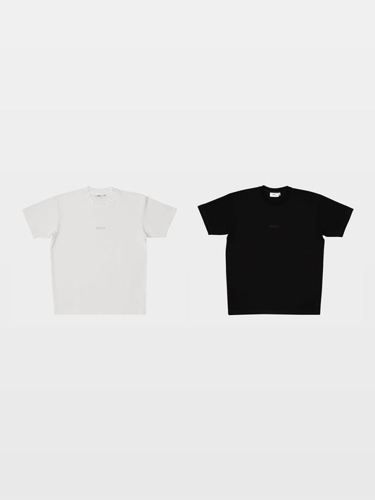 MIKLN duo-pack met twee Original T-shirts in black en off-white, ton-sur-ton logo, handgemaakt in Nederland
