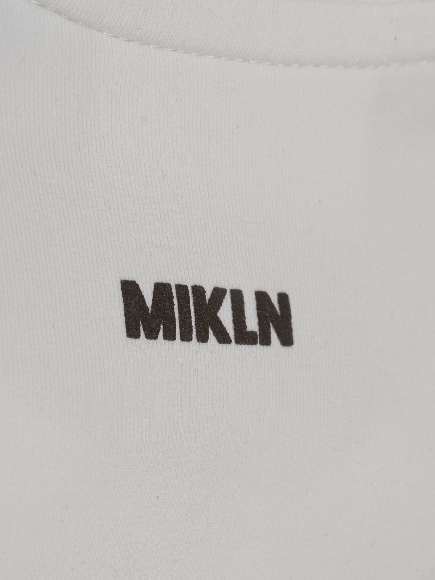 MIKLN Original T-shirt in off-white, premium stof, handgemaakt in Nederland