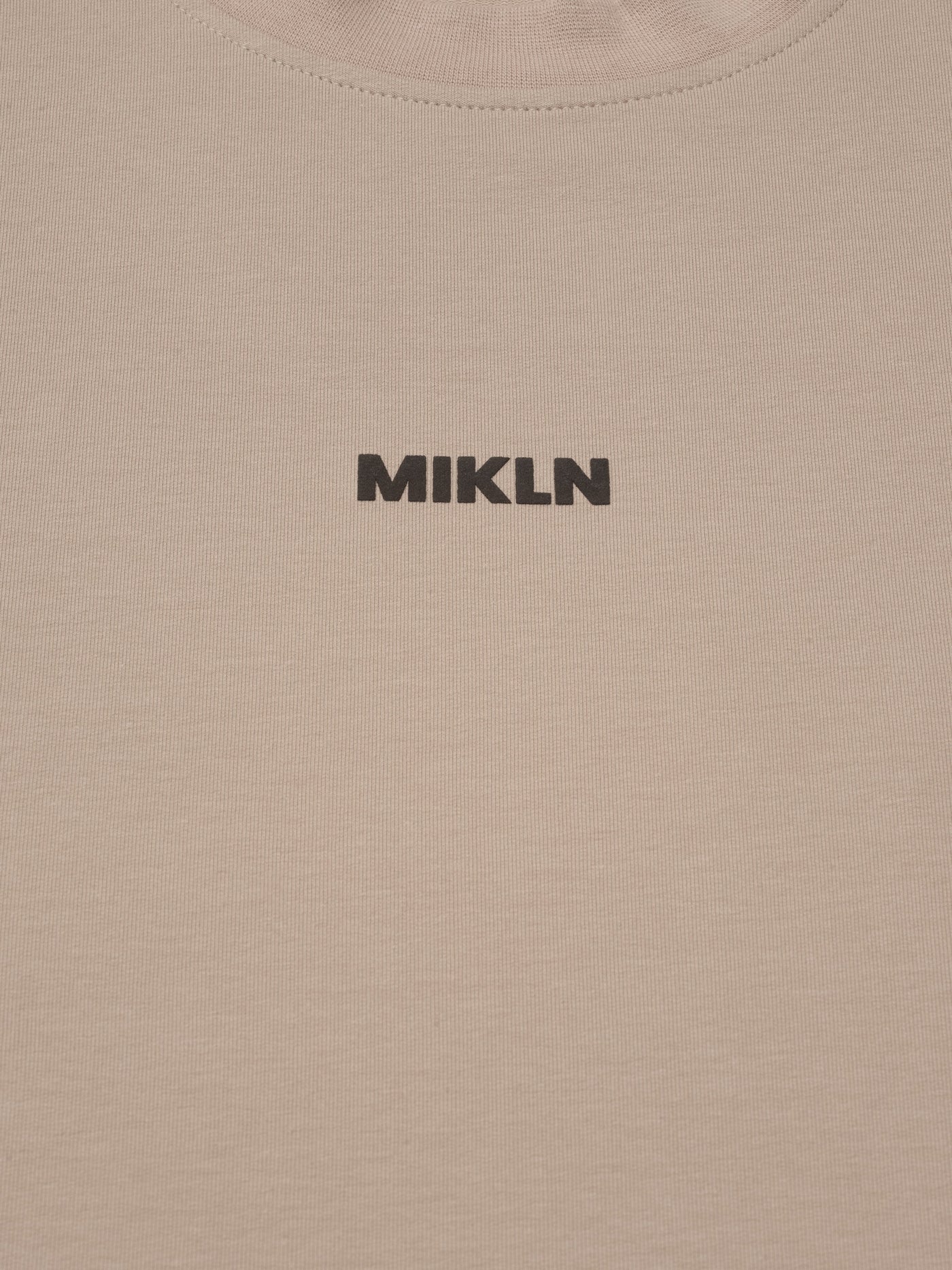 MIKLN Original T-shirt in beige, premium stof, handgemaakt in Nederland