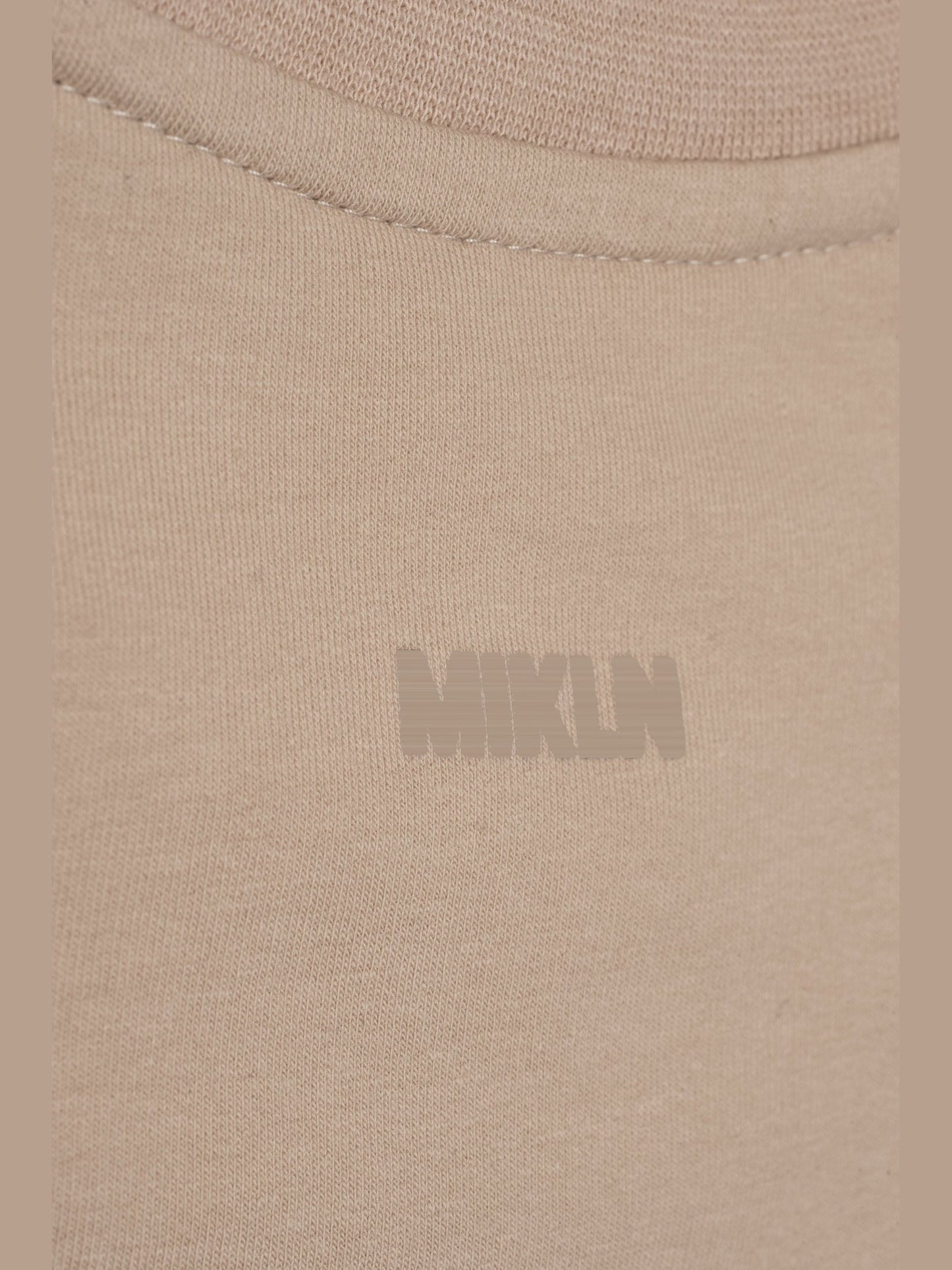 mikln original t-shirt in beige, premium stof, handgemaakt in nederland