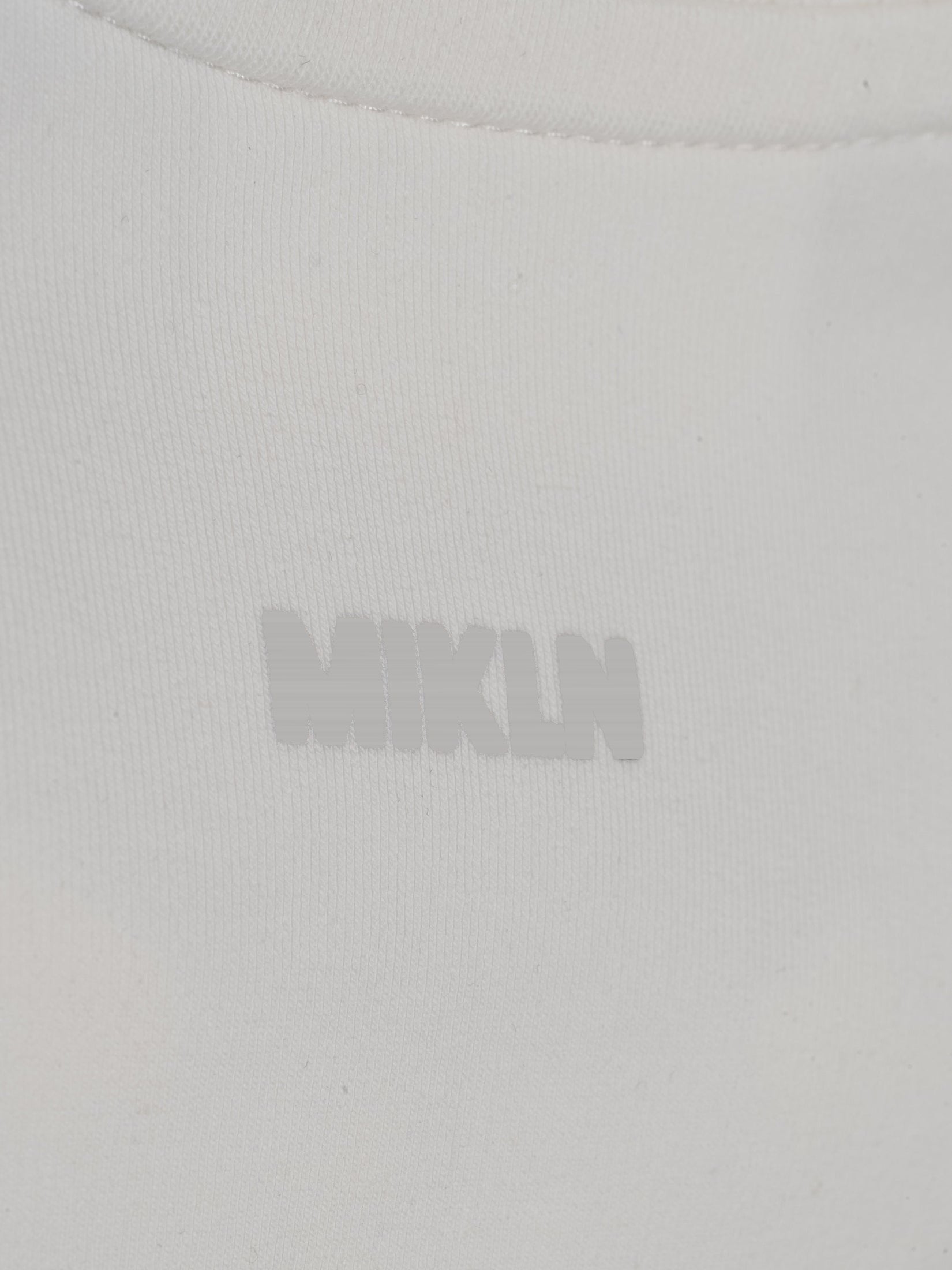 MIKLN Original T-shirt in off-white, premium stof, handgemaakt in Nederland